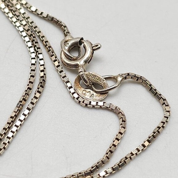 Sterling Silver .925 Box Chain Necklace 18" Italy 1.83g Vintage - Picture 4 of 6
